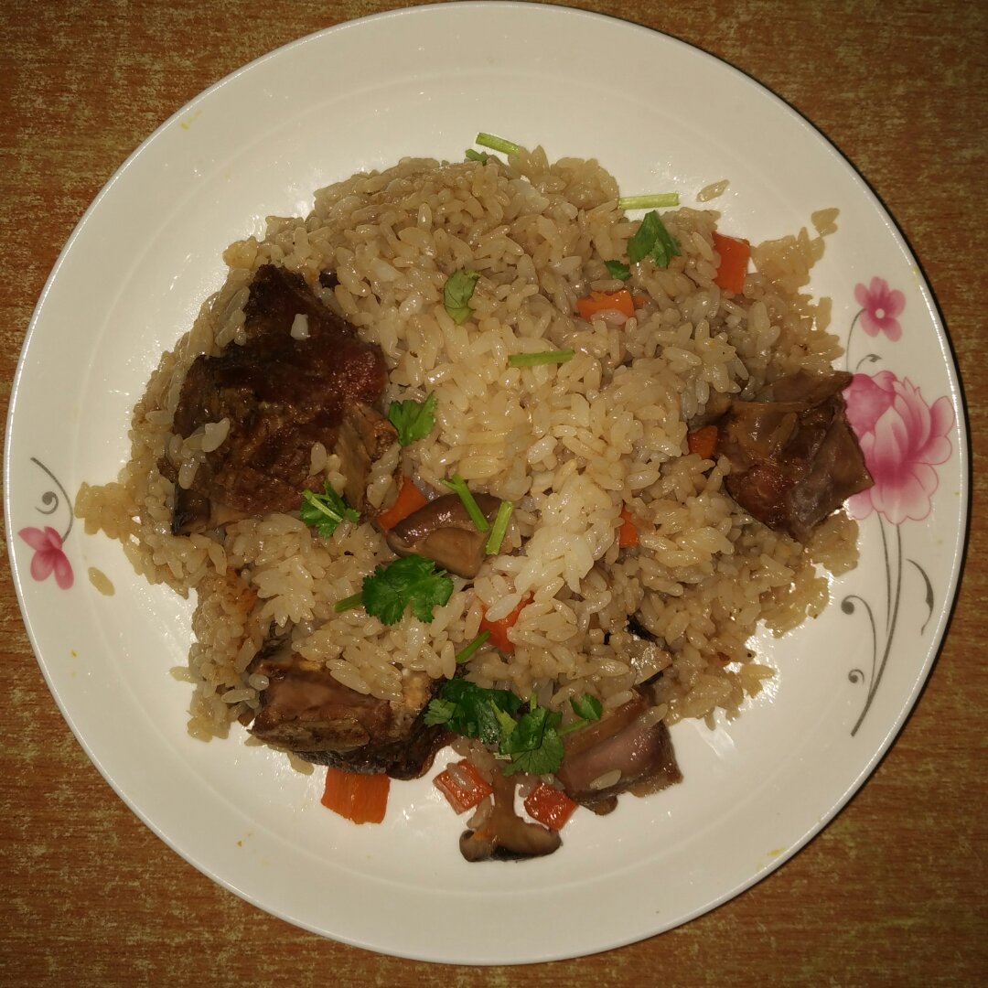 喷香排骨焖饭（爆好吃）