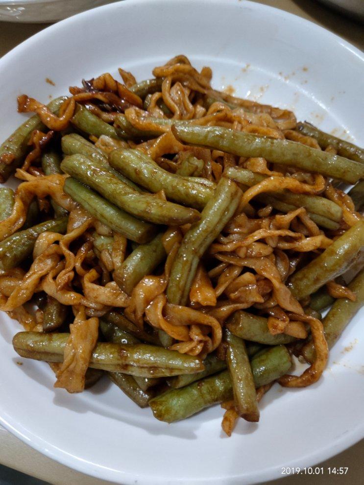 轻食易做～好吃的焖面
