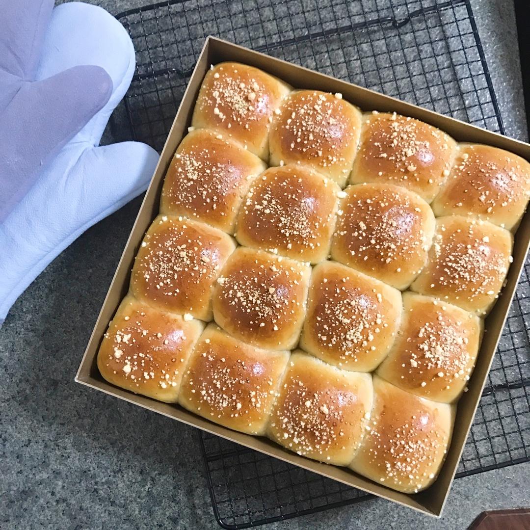香甜松软的香蕉餐包
