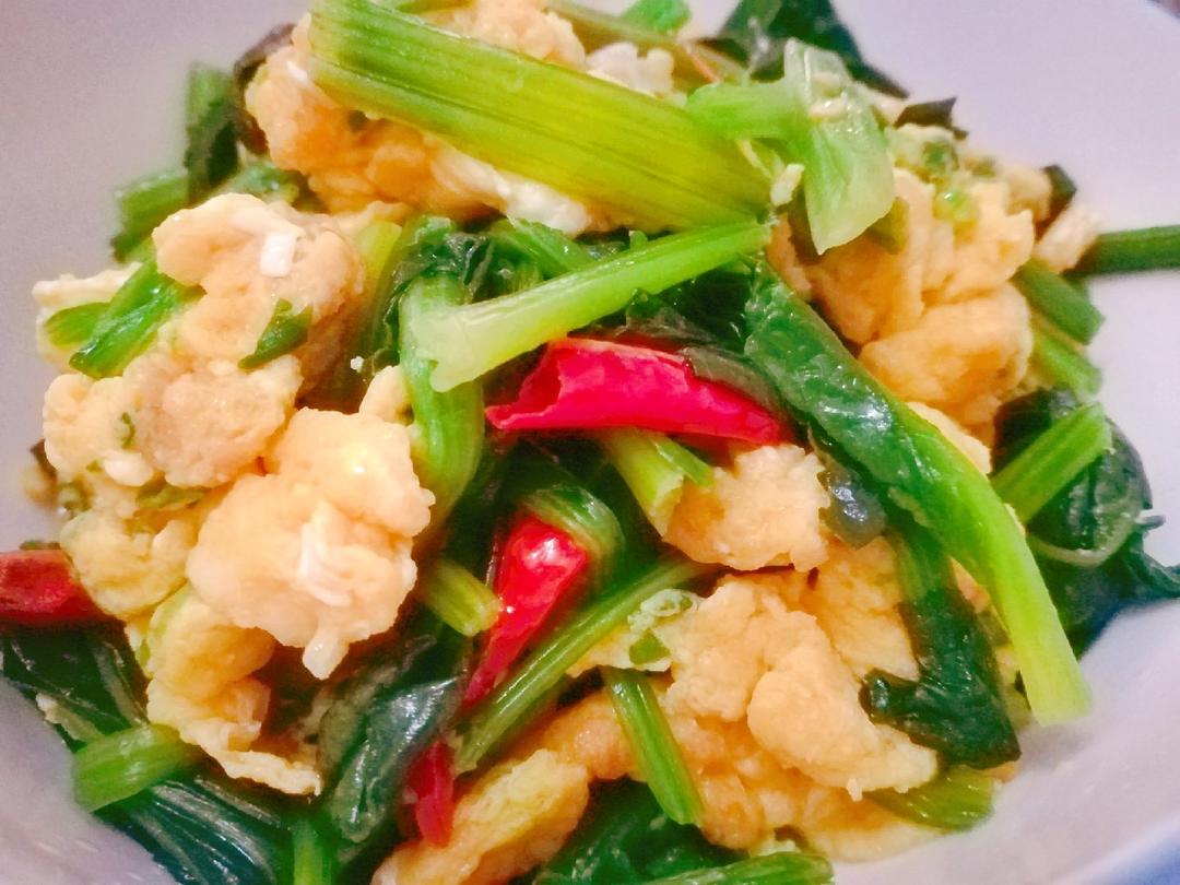 菠菜炒鸡蛋
