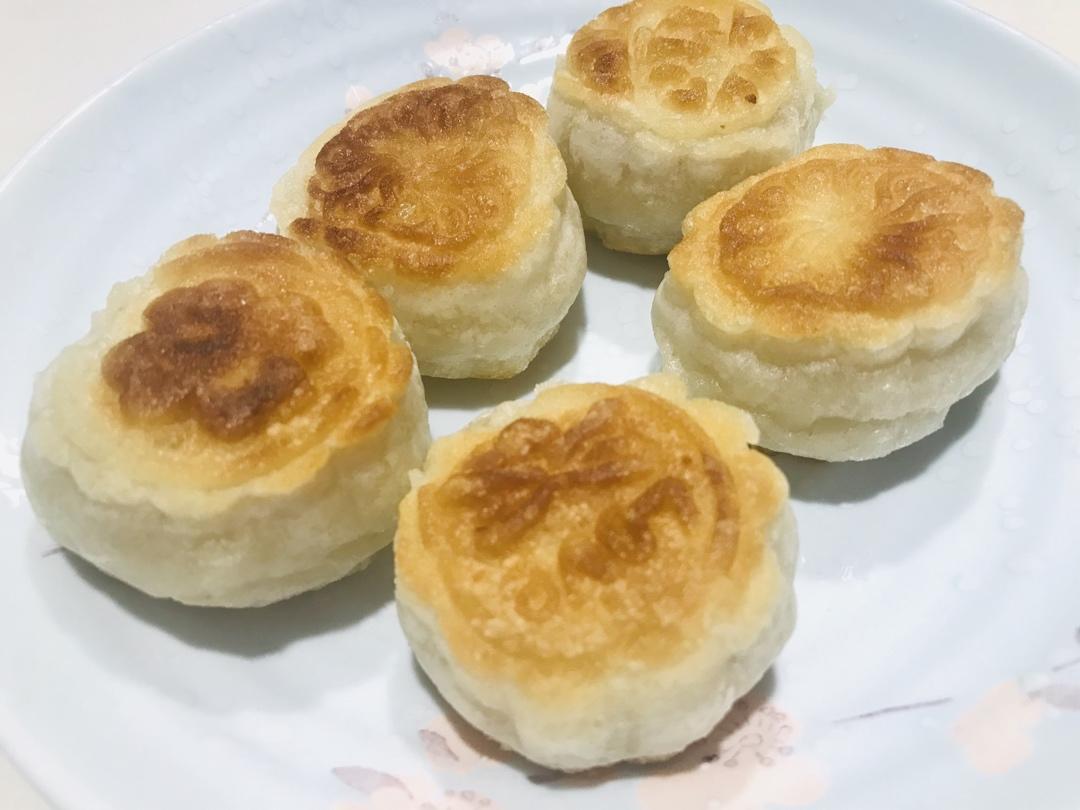 用糯米粉做糍粑