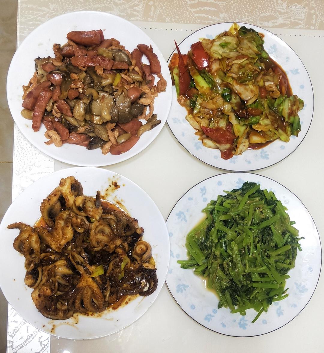 平菇炒肉（鲜香）