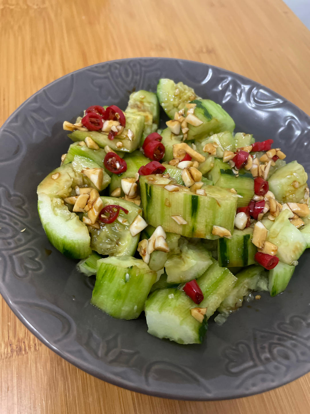 赞不绝口拍黄瓜🥒