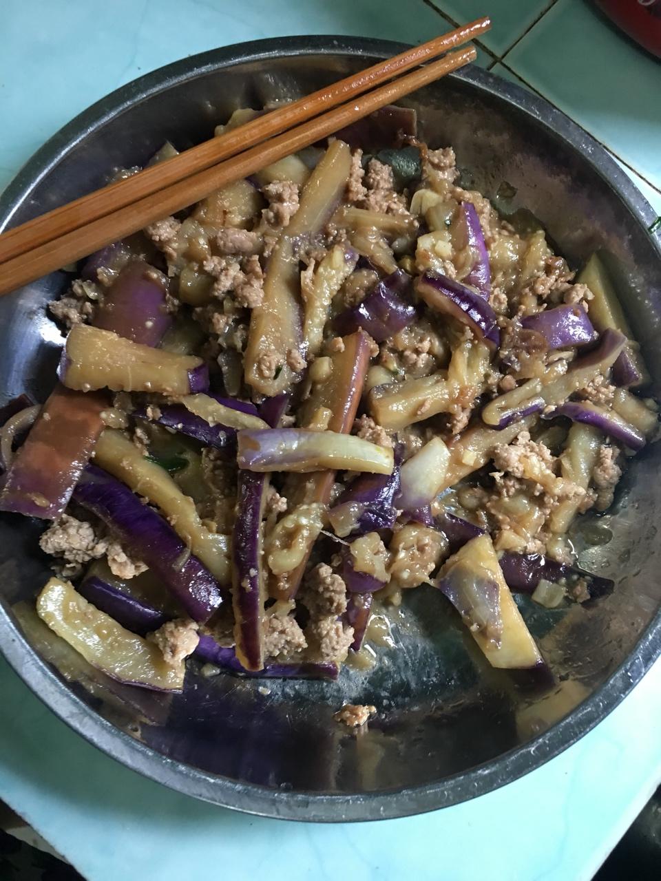 红烧肉沫茄子