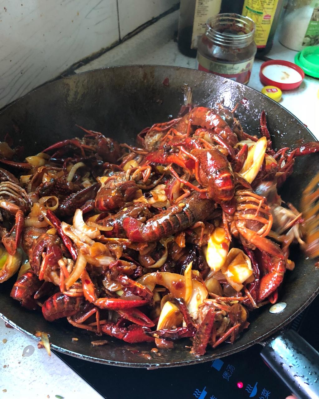 十三香小龙虾【曼食慢语】