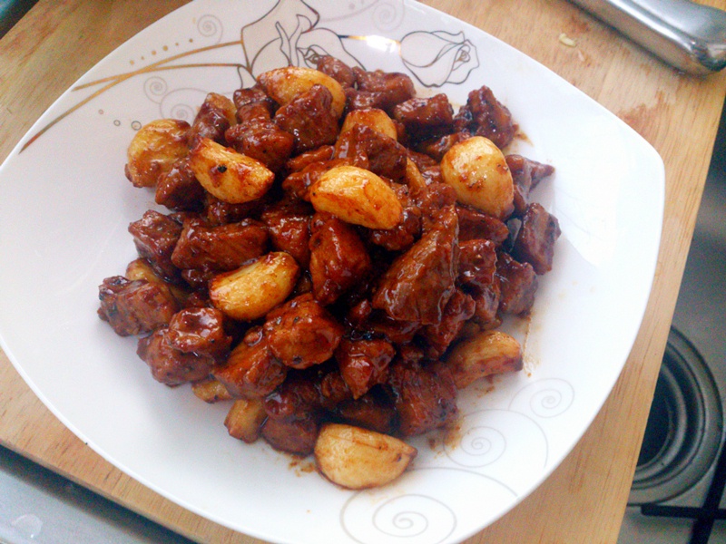 黑蒜子牛肉粒