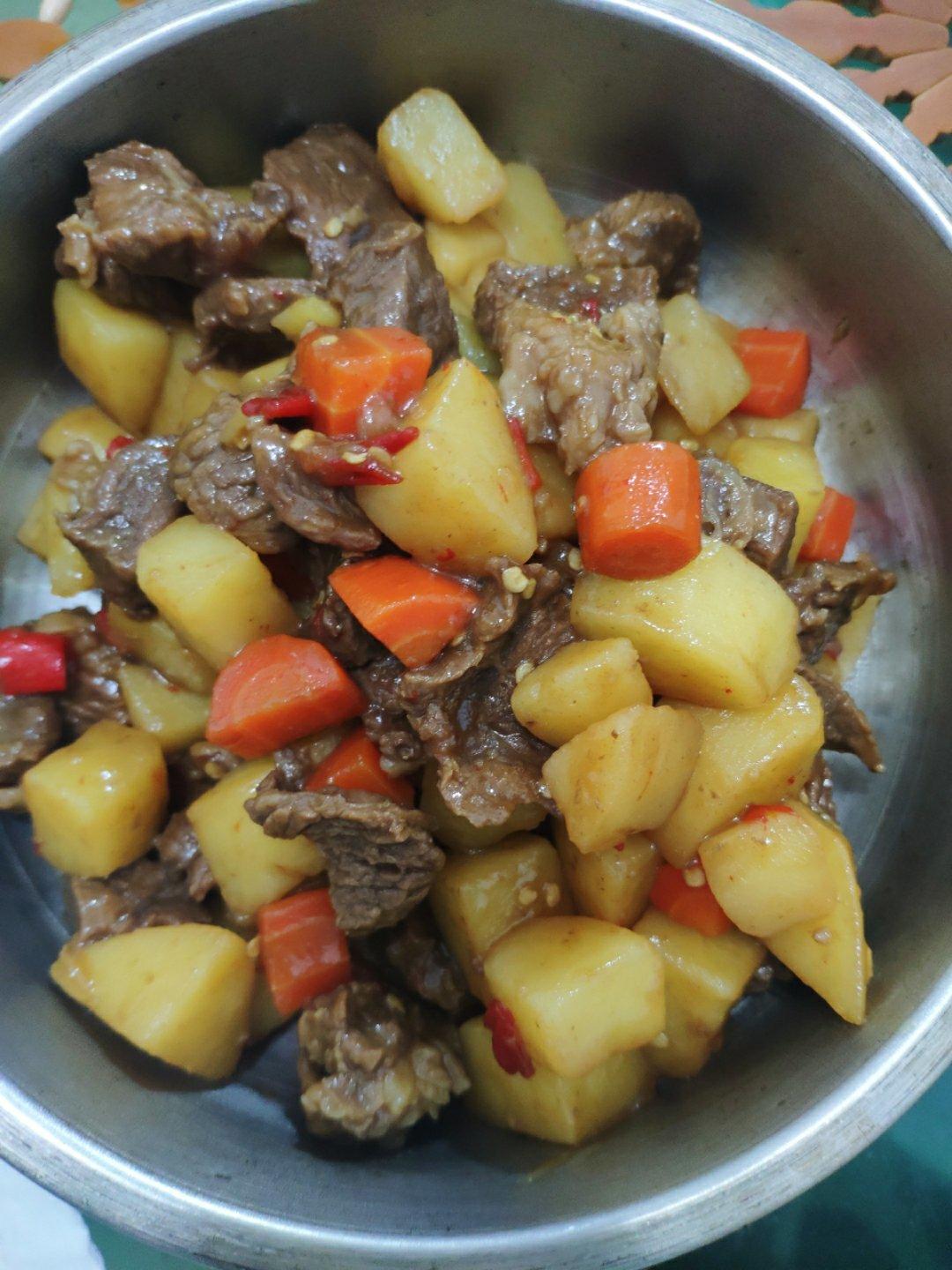 土豆烧牛肉