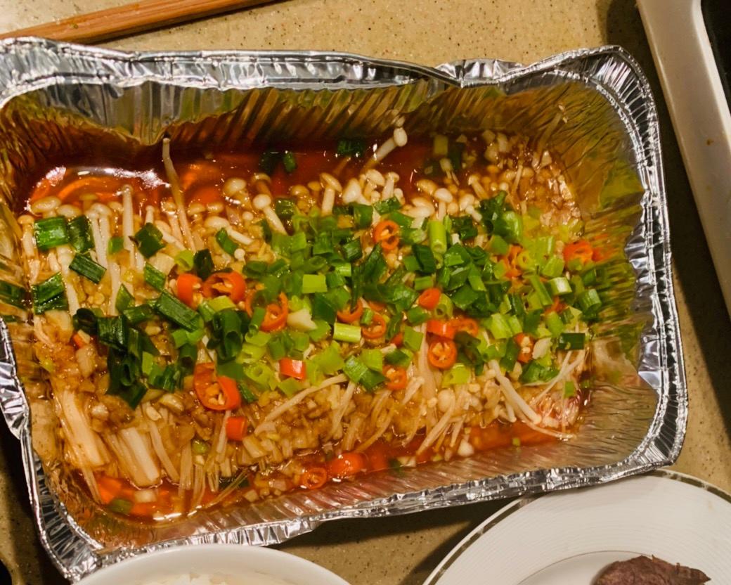 减脂期蔬菜另类吃法锡纸金针菇