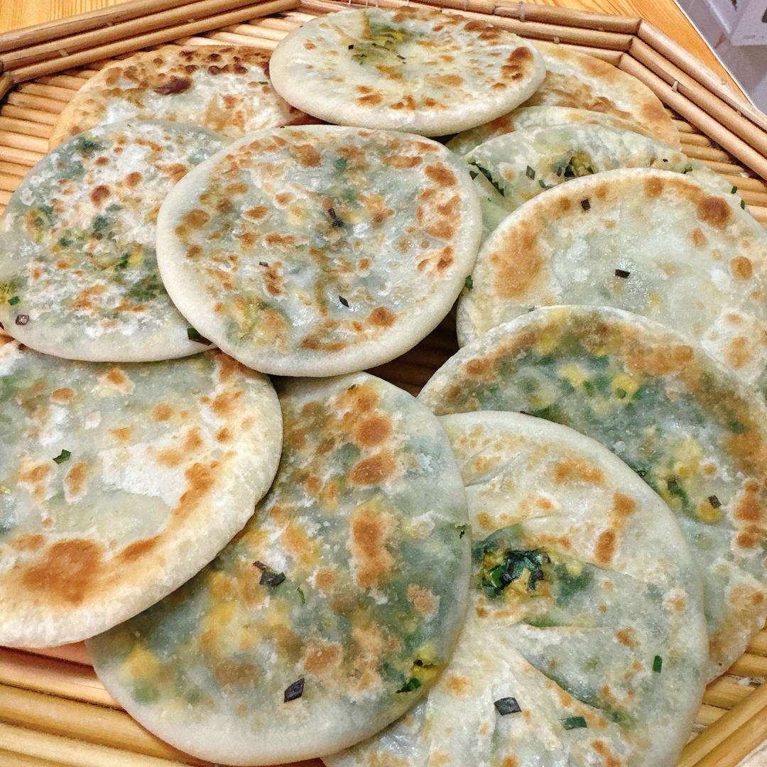 韭菜鸡蛋馅饼