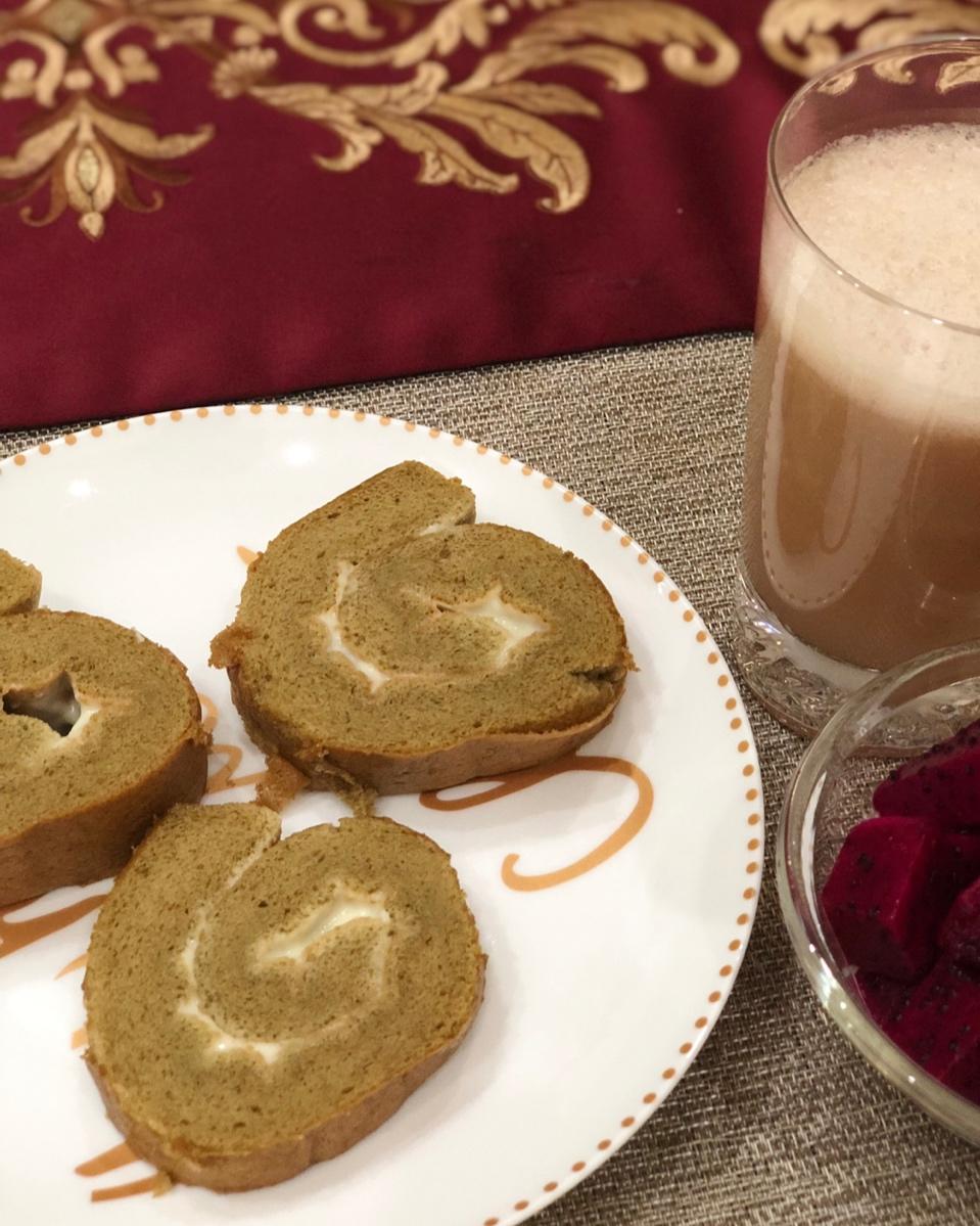 抹茶戚风蛋糕卷