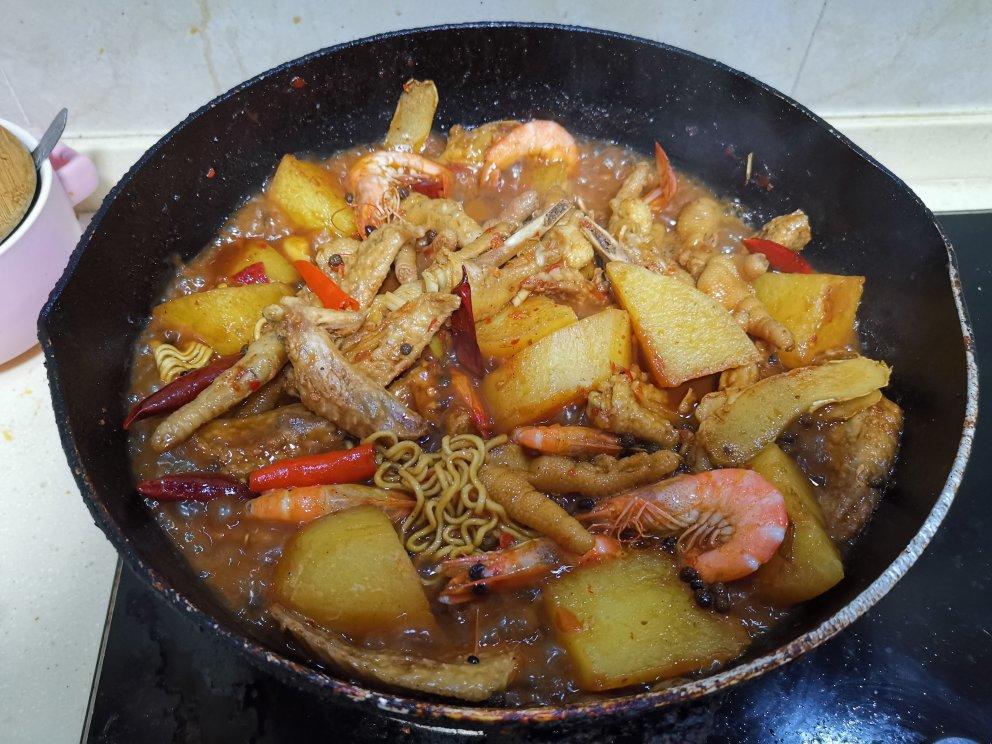 胖哥俩肉蟹煲