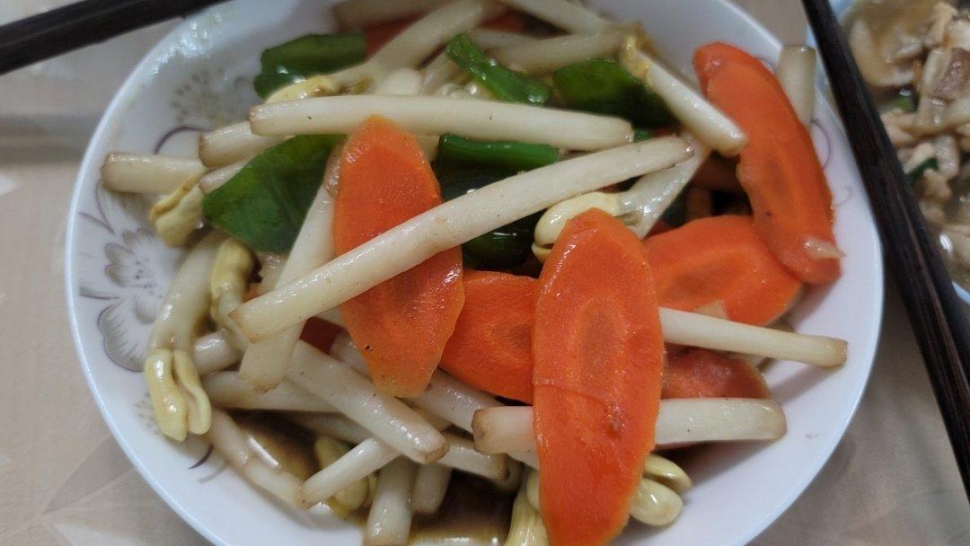 蚝油素炒花生芽