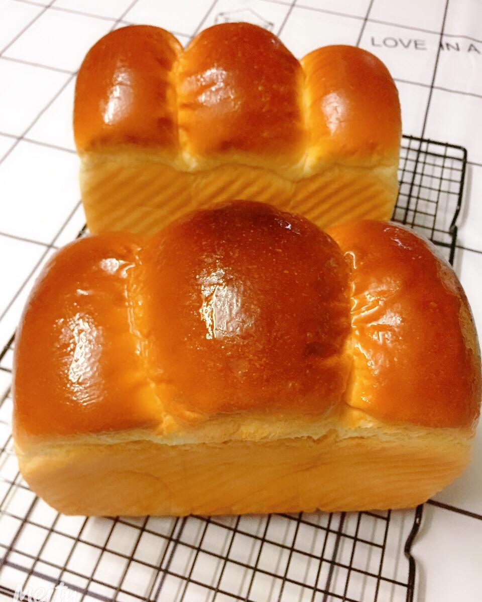 鲜奶吐司（老面法）