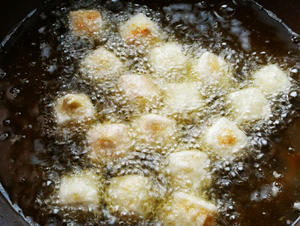 看了这道菜，注意你的口水哟~菠萝咕噜豆腐·圆满素食的做法 步骤6