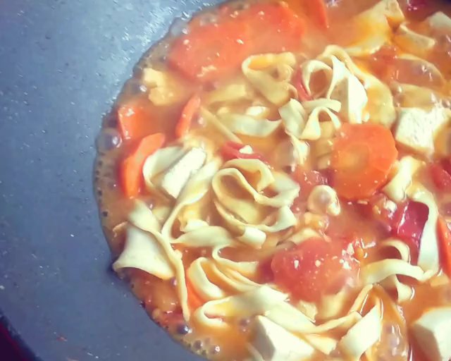 素碗宽面‖番茄味增豆腐拉面的做法