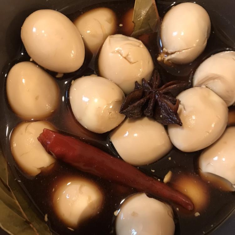 乡巴佬卤鹌鹑蛋