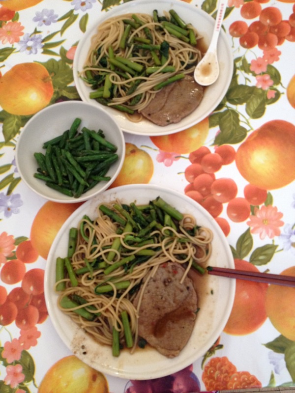 黑椒牛柳炒意面