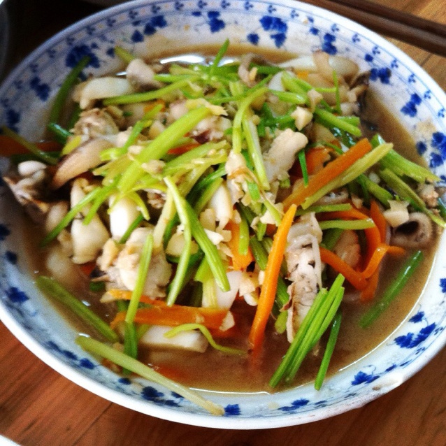 墨鱼仔炒芹菜