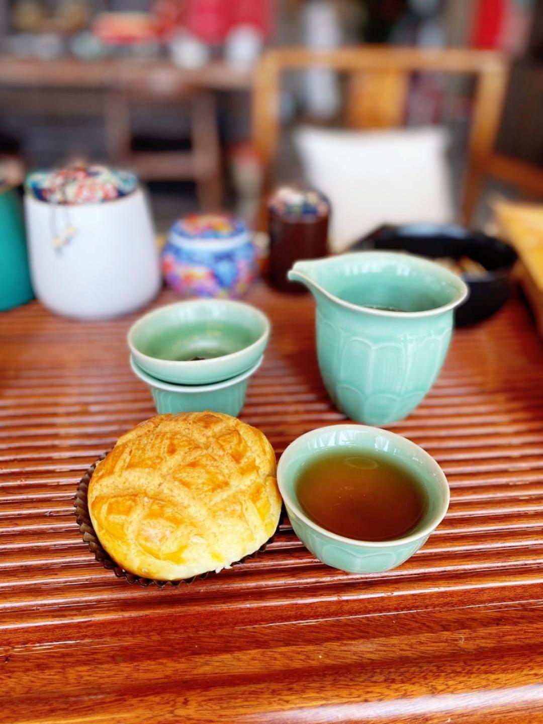 好吃到炸裂的港式菠萝包（附带制作酥皮的小视频）