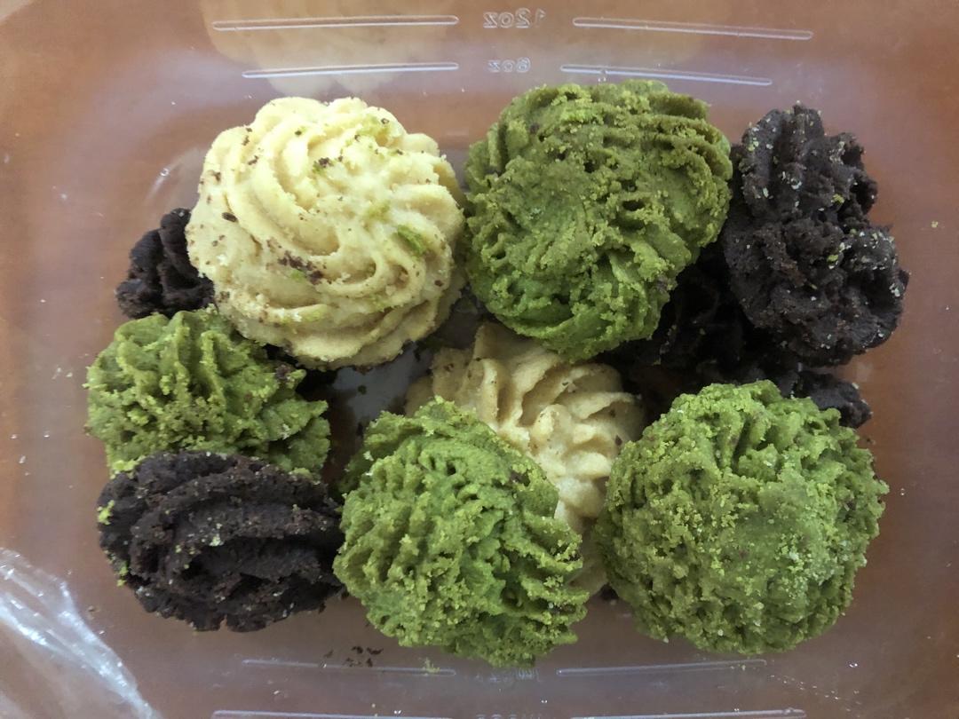 一抿即化酥到掉渣的珍妮曲奇云顶小花/烘焙视频饼干篇1