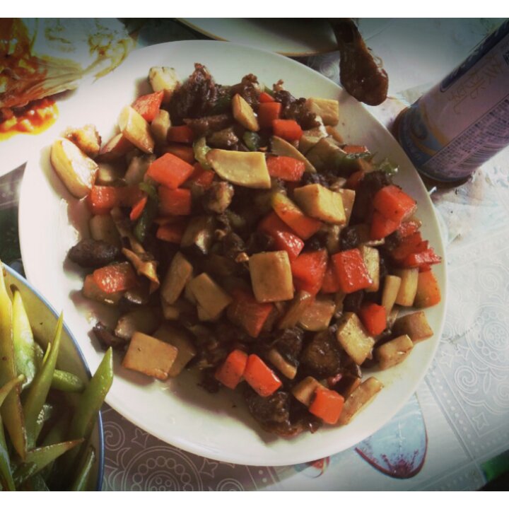 杏鲍菇黑胡椒牛肉粒~老丁的私房菜