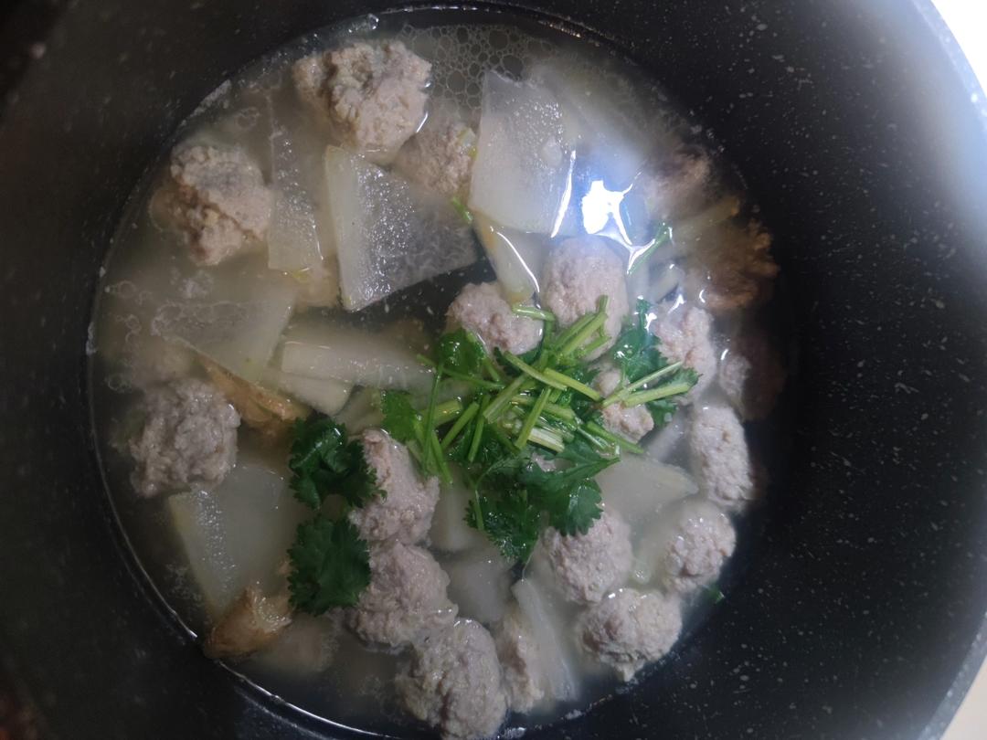 夏天不可错过的家常味--冬瓜丸子汤