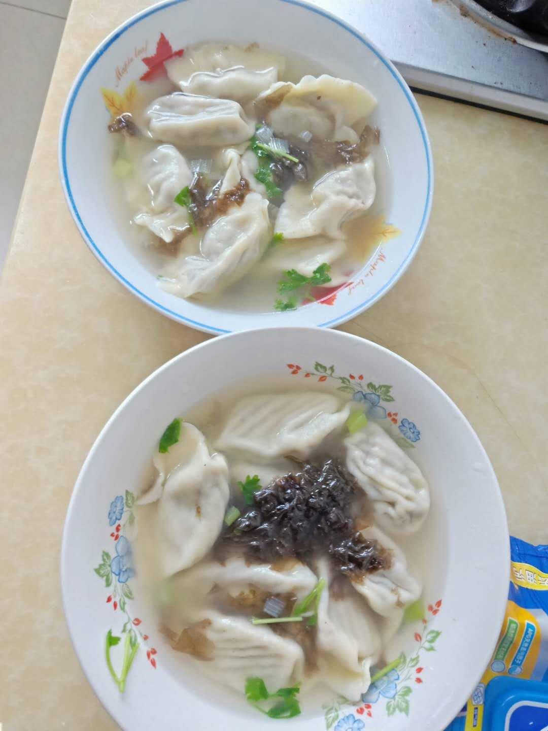鲜肉馄饨（附包馄饨视频。）