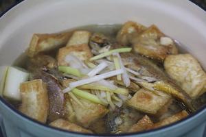 超美味哒小黄鱼炖豆腐的做法 步骤19