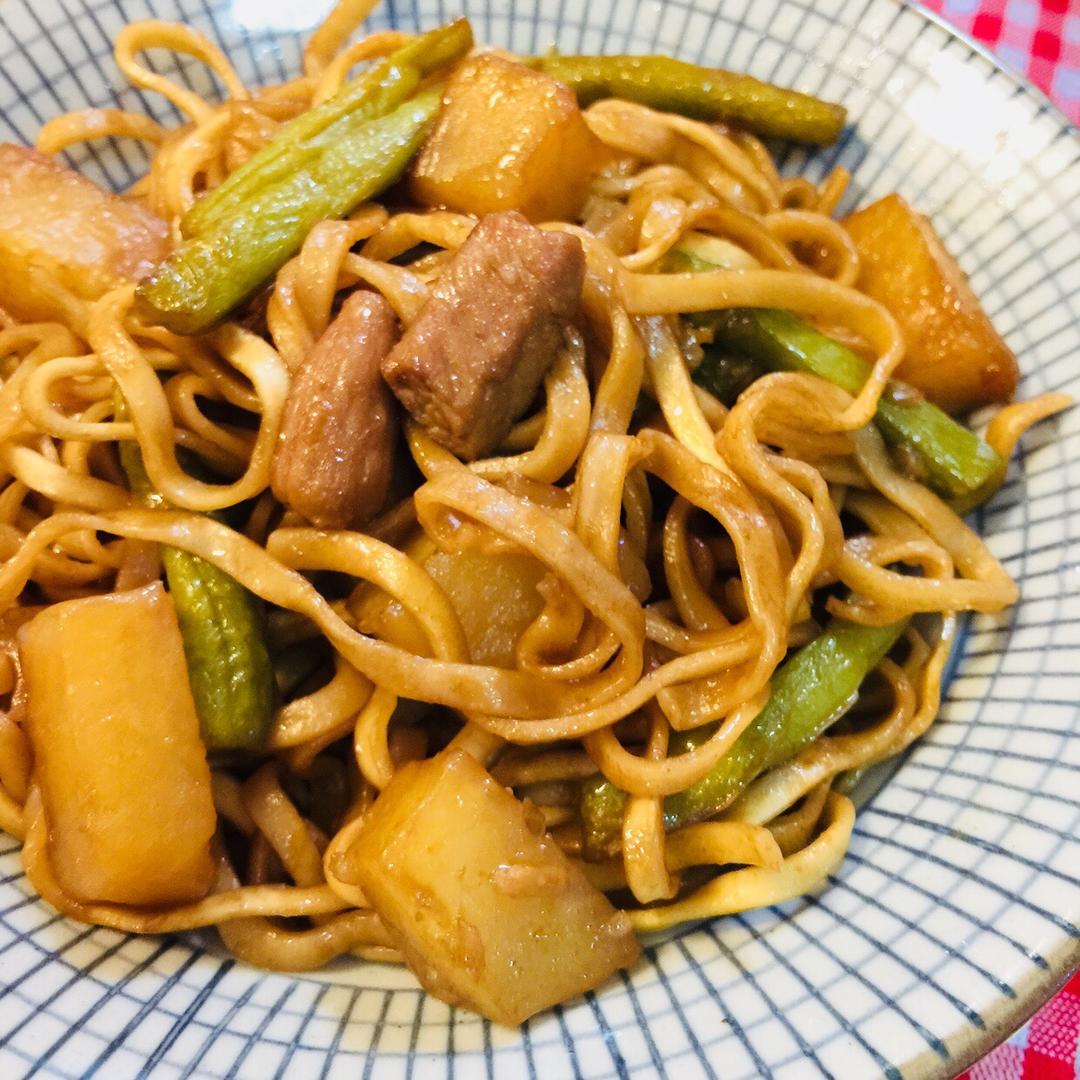 豆角焖面