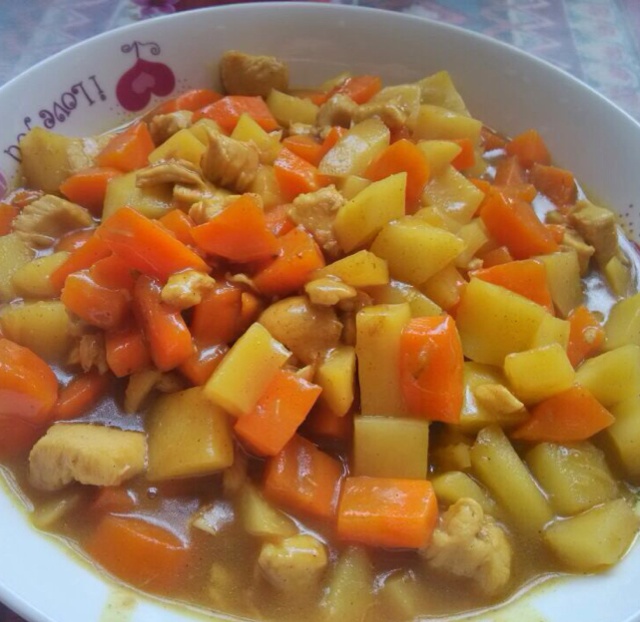 咖喱鸡块