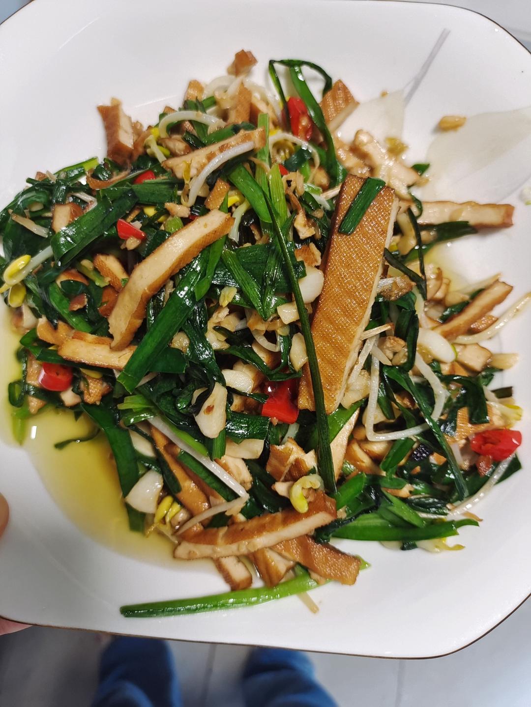 豆干炒豆芽家常小菜