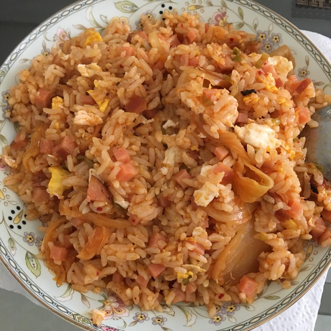 辣白菜炒饭
