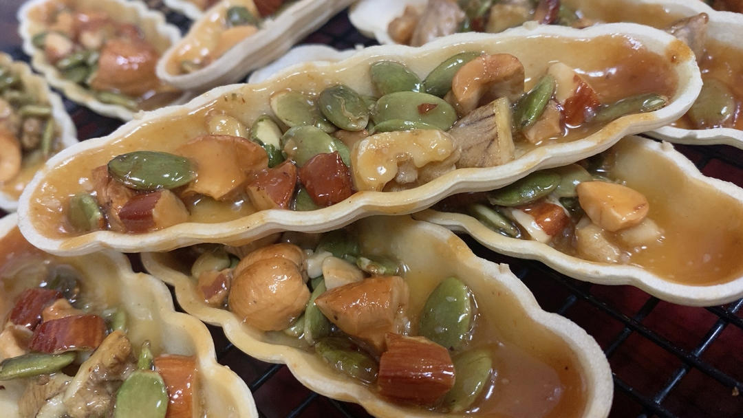 视频🚢一次搞定3种口味｜焦糖坚果糯米船｜不测温，不冷冻｜低糖｜简单｜0难度