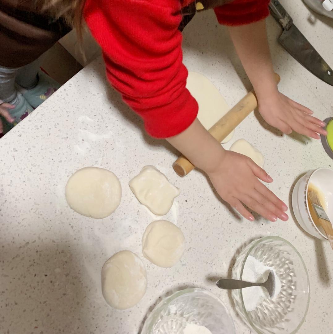 不用发面，简单易做，酥脆可口的空心糖烧饼