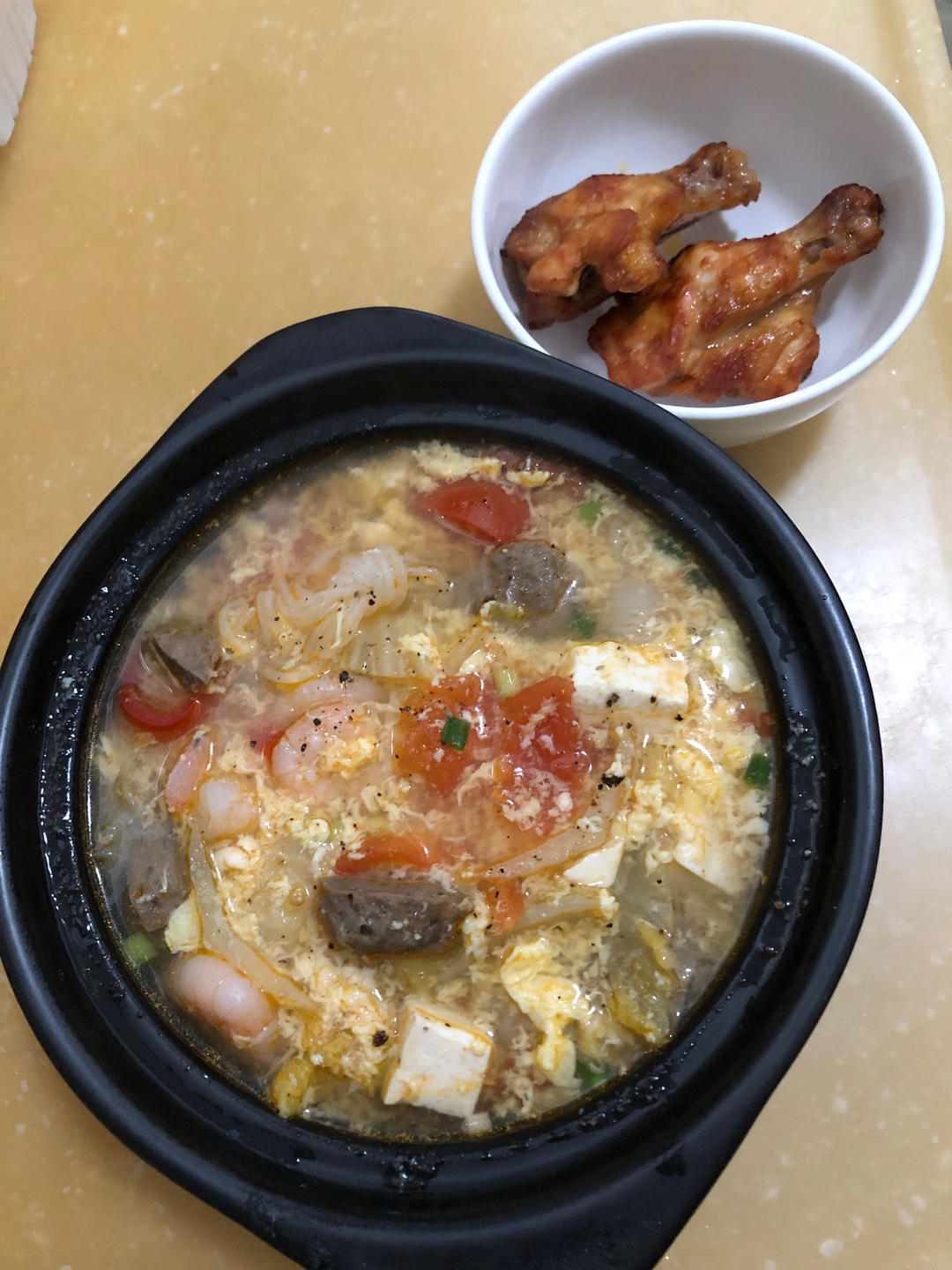 #我的健身餐#超简单快手减脂餐番茄娃娃菜魔芋丝豆腐汤