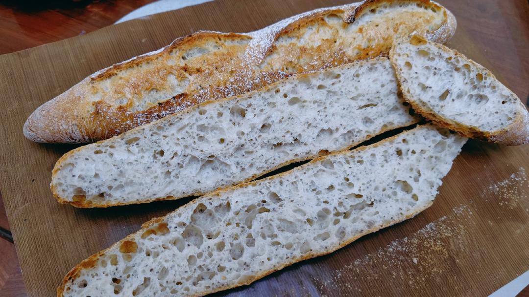 鲁邦种亚麻籽法棍-直接法（超香！干吃都可以吃一根！）