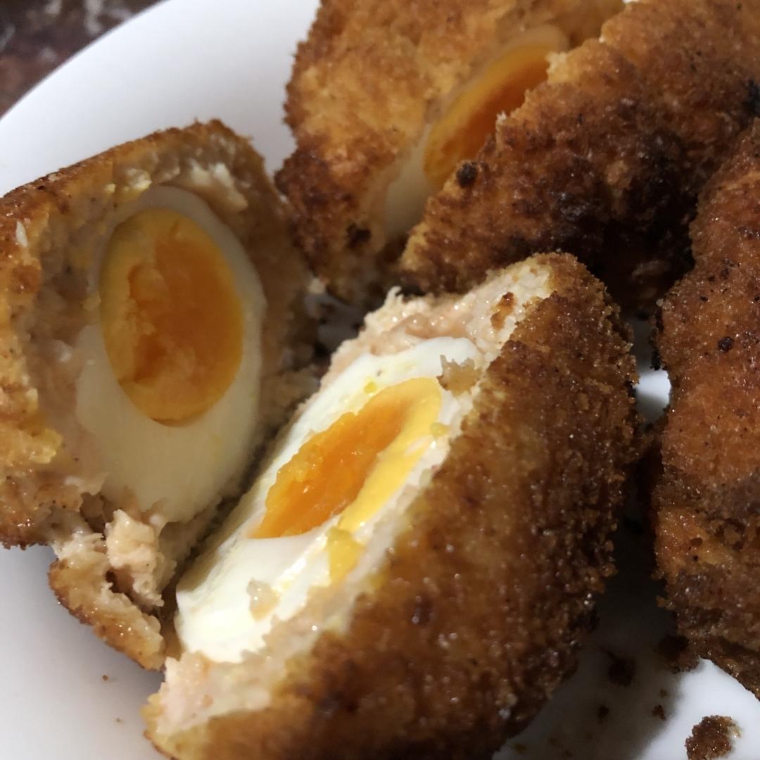 日本网红居酒屋的招牌菜品——苏格兰溏心蛋