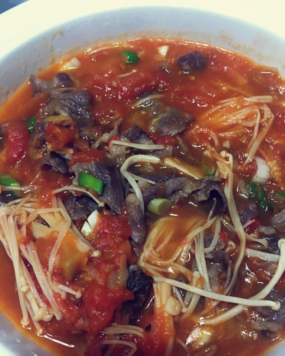 番茄肥牛金针菇