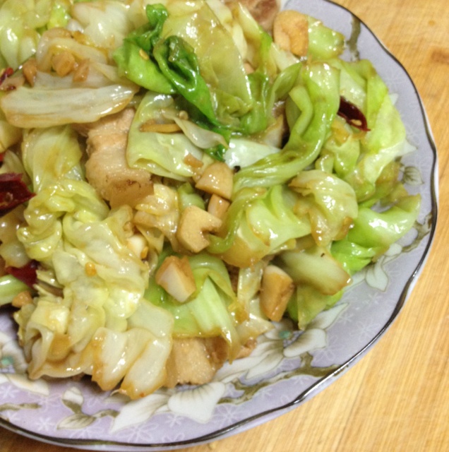 阿婆手撕包菜