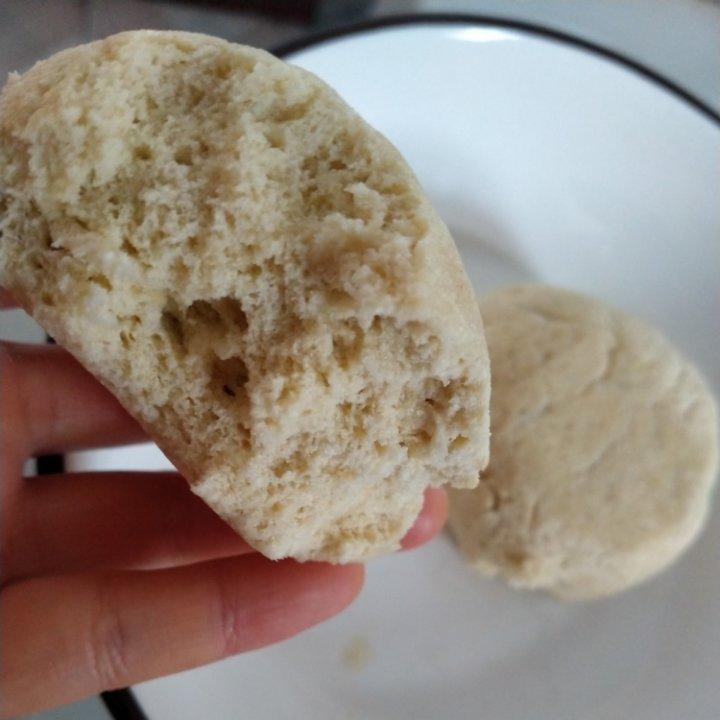 不用烤箱！五分钟超低碳无油小餐包，生酮友好