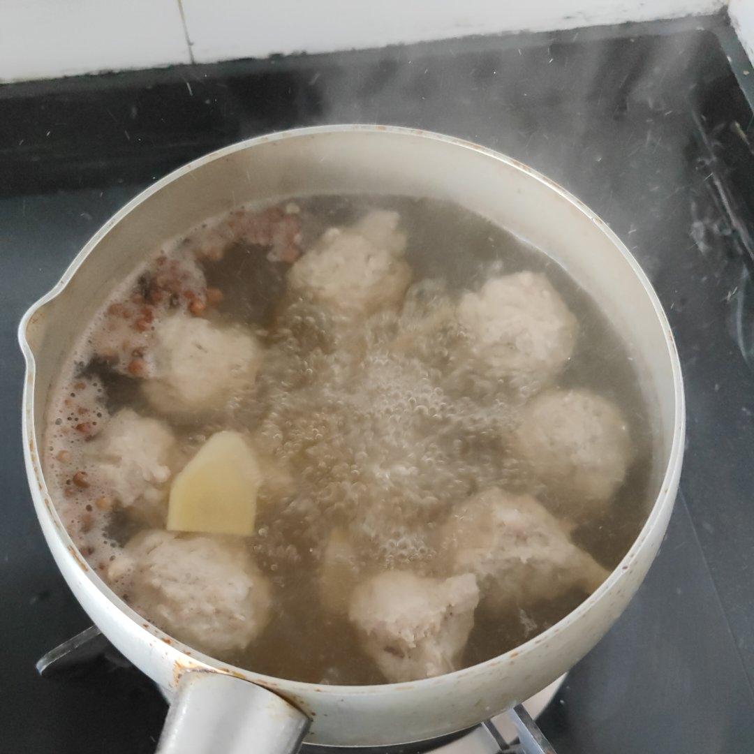 猪肉丸子汤