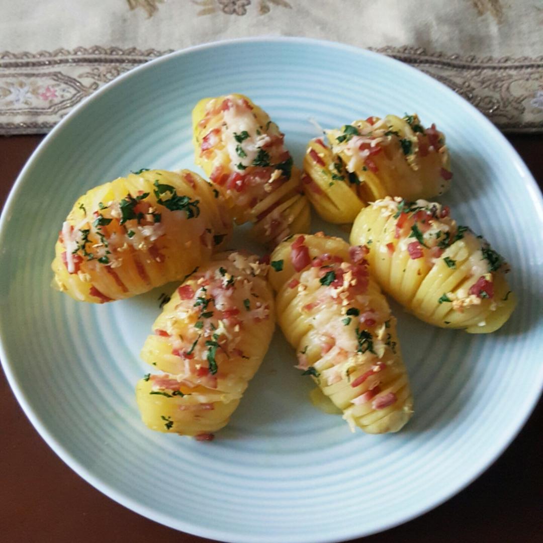 风琴土豆（瑞典国民小菜Hasselback Potato）