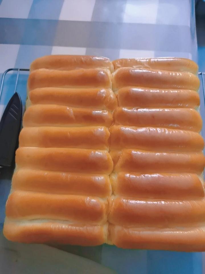 《Tinrry+》双拼芝士牛油排包