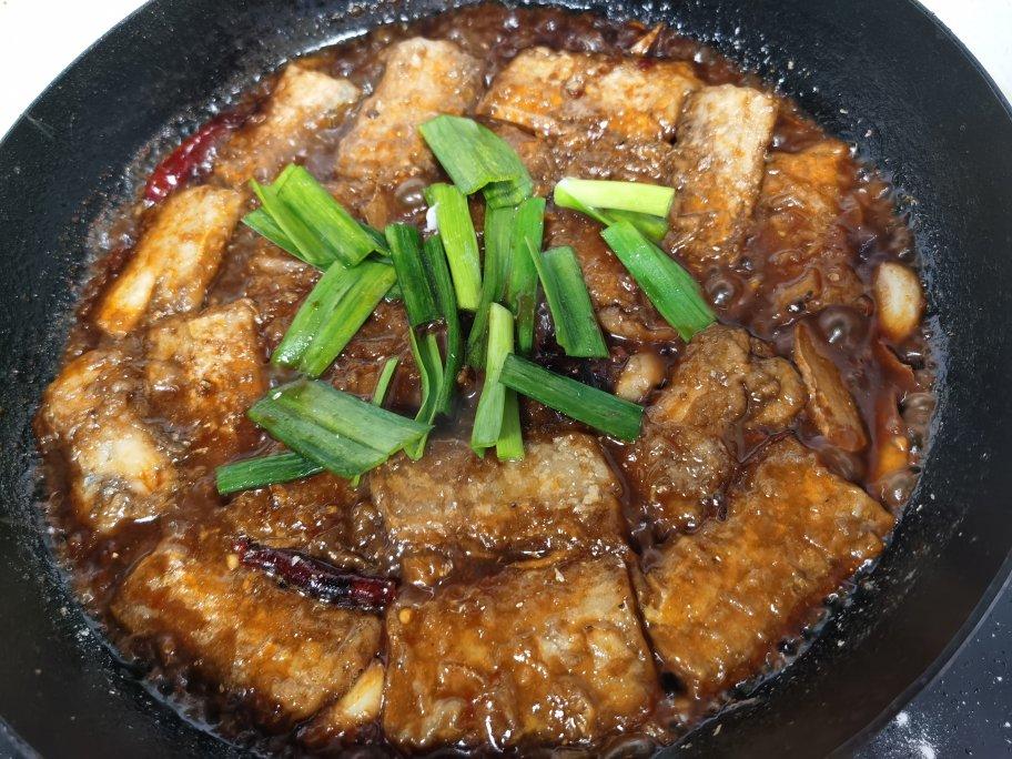 零失误的红烧带鱼，经典家常菜，吃了就忘不掉的味道