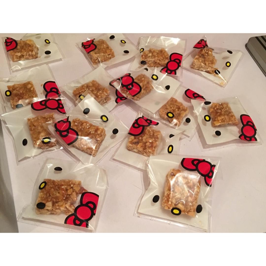 简易版芝麻花生糖