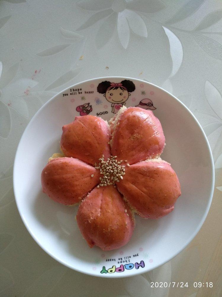 火龙果椰蓉樱花面包B51