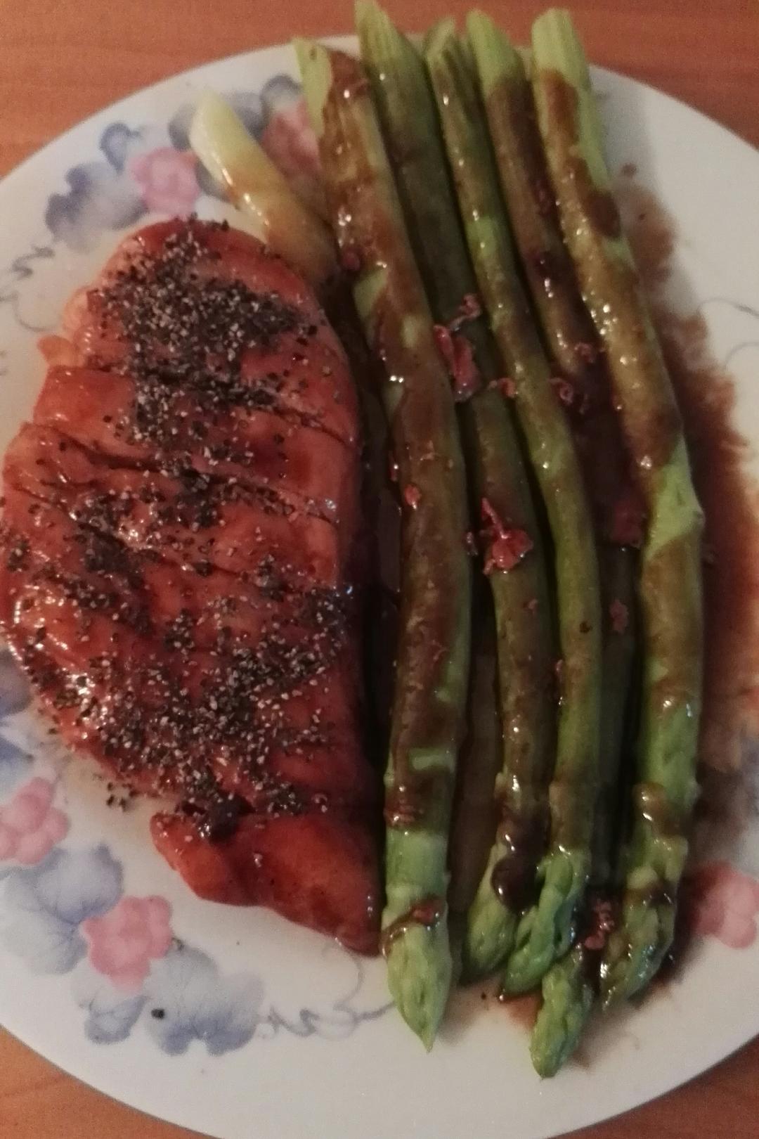 香煎鸡胸肉