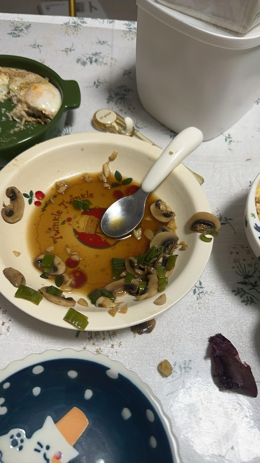 素炒口蘑（快手家常菜）