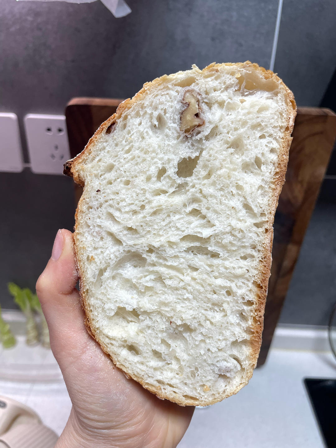外脆内软不用揉面的乡村面包
