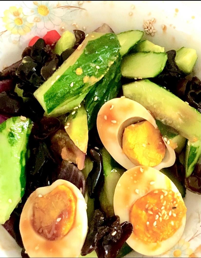 明星减肥餐 黄瓜鸡蛋黑木耳